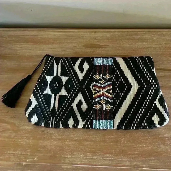 Handbags - Women’s Printed/Beaded Clutch